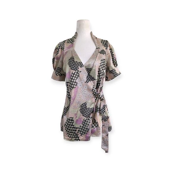 Y2K BCBG Silky Wrap Cheongsam Neck Blouse - Picture 4 of 10